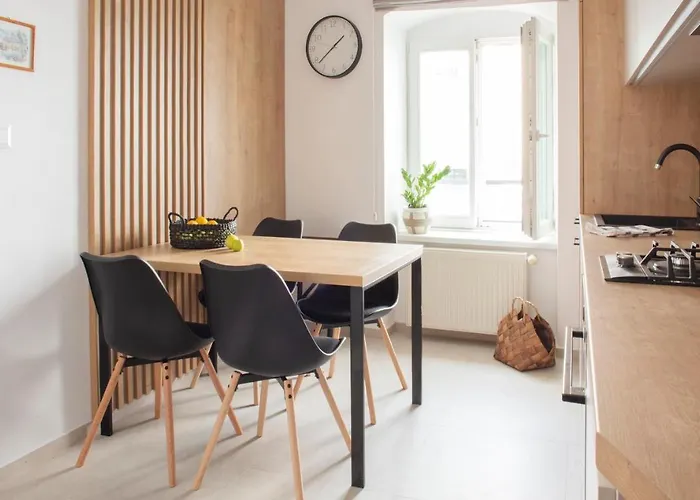 Bastova Apartment