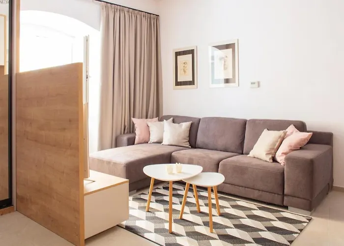 Bastova Apartment
